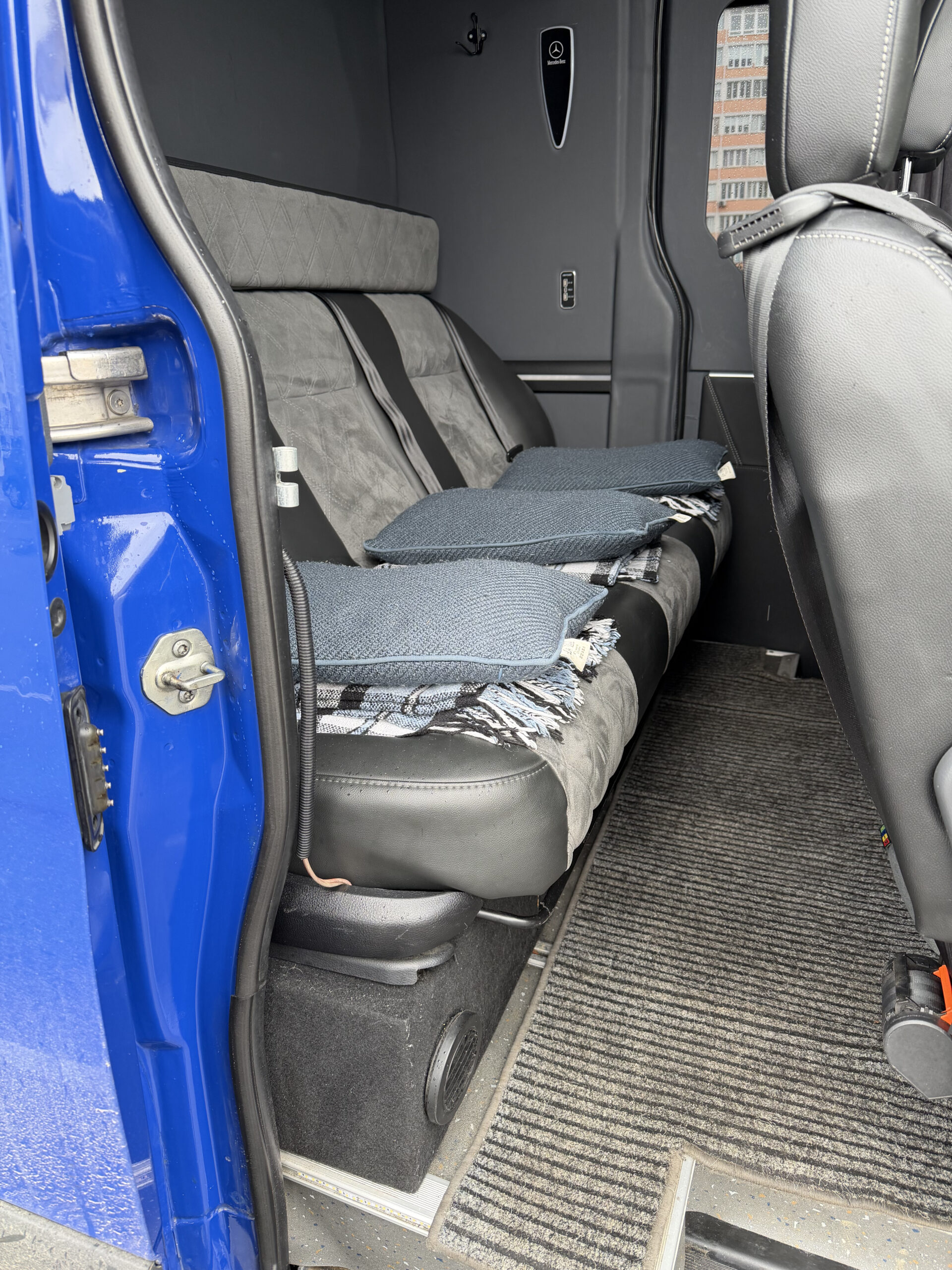 Обкладинка відео